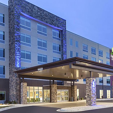 Holiday Inn Express & Suites - Hudson I-94 By Ihg Exterior photo